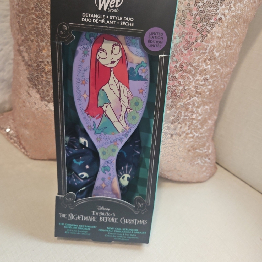 Wet Brush Nightmare Before Christmas Detangle Duo
